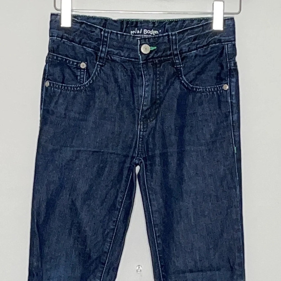 Mini Boden Dark Wash Adjustable Waist Jeans in a size 9Y - Picture 2 of 9